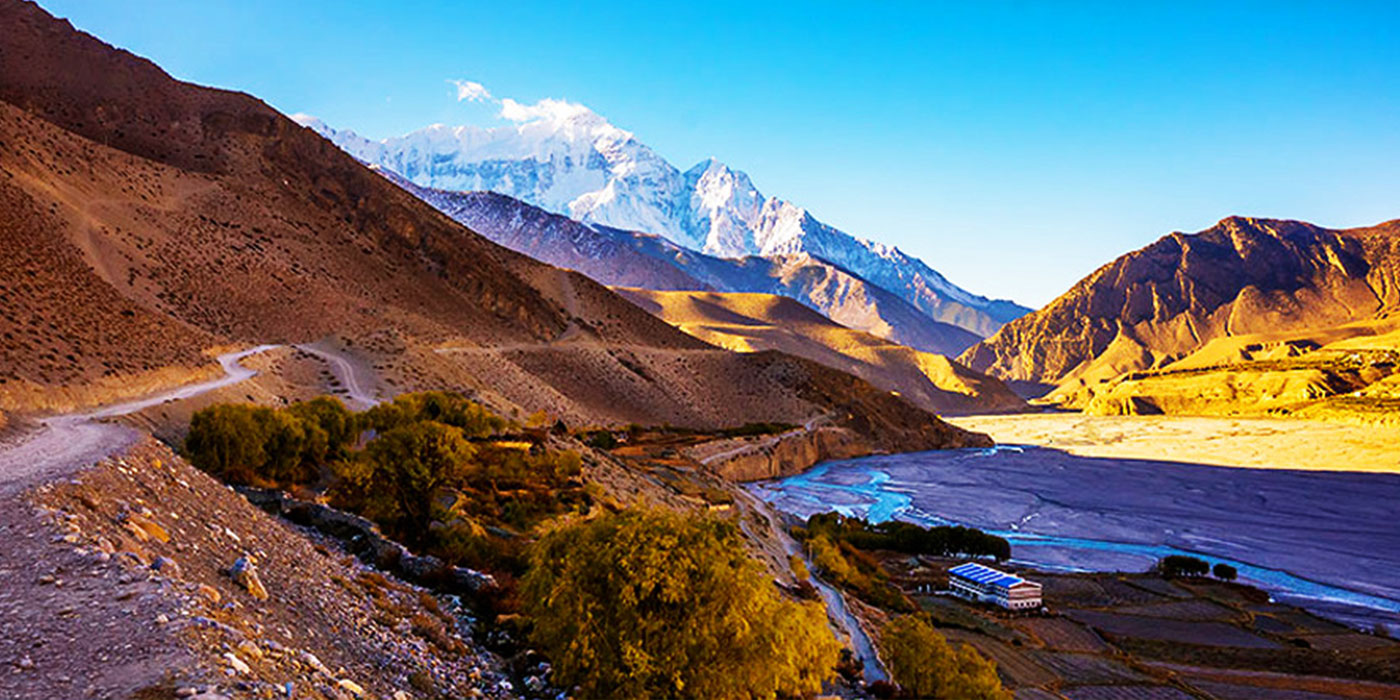 Upper Mustang Trekking